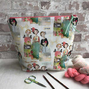 Angels Medium Zipper Bag