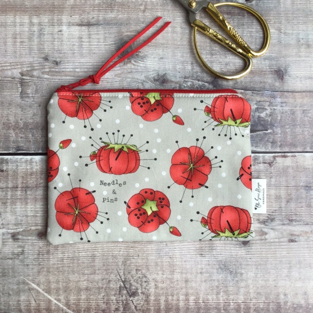 Tomato Notions Pouch