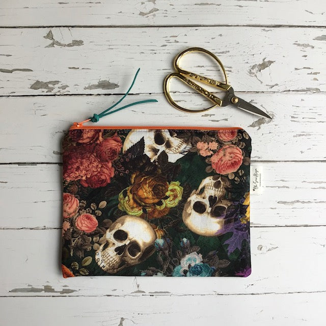 Spooky Skulls Large Notions Pouch